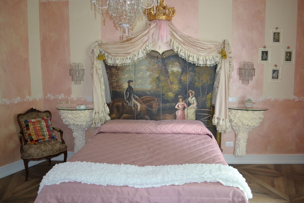 B And B Della Mimosa เดเซนซาโนเดลการ์ดา ภายนอก รูปภาพ